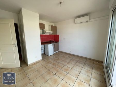 Location Appartement 1 pièce 18m² LE TAMPON 97430 - Photo 4