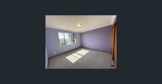 BEAUTIFUL THREE BEDROOM HOME WITH WATERVIEWS - Photo 1