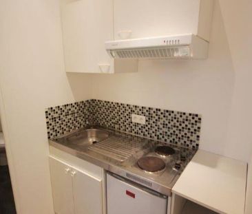 Location Appartement 1 pièce 14m² LILLE 59000 - Photo 3