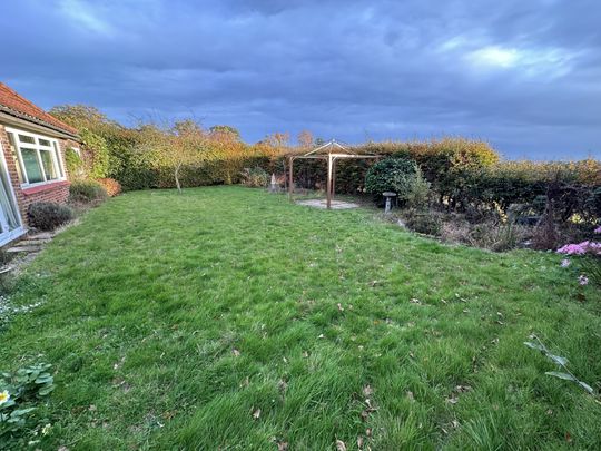 New Road, Great Yarmouth, Catfield - Photo 1