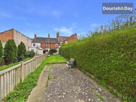 2 bedroom terraced house to rent - Photo 4