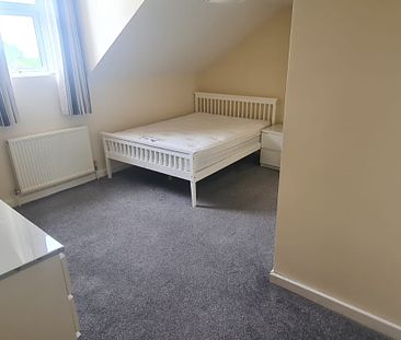 3 Bed - 27 Noster Terrace, Beeston, Leeds - LS11 8QF - Student/Professional - Photo 1