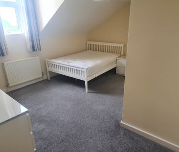 3 Bed - 27 Noster Terrace, Beeston, Leeds - LS11 8QF - Student/Prof... - Photo 3