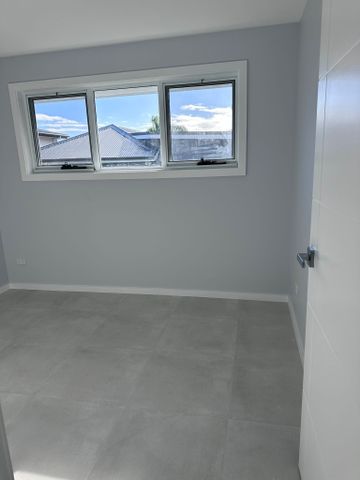 Home For Rent - Photo 4