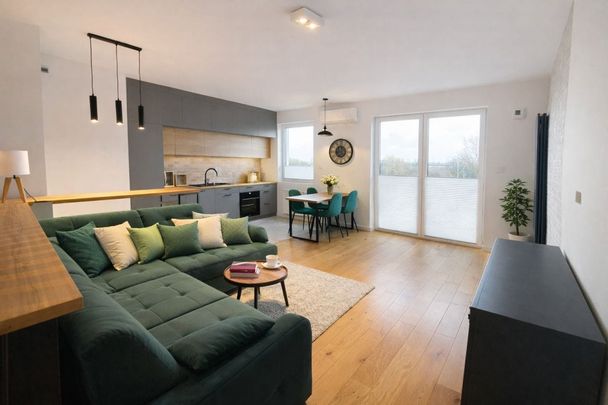 Elegancki apartament 54 m² z klimatyzacją | garaż 54 m² - Фото 1