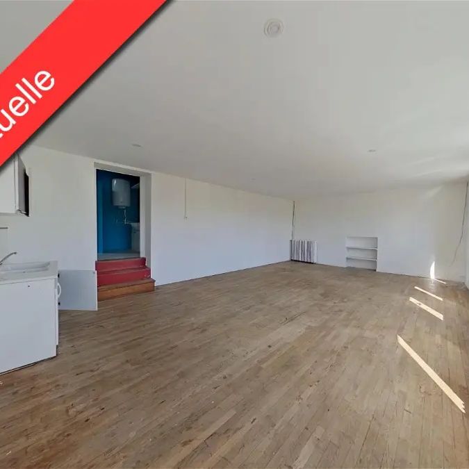 Location appartement 2 pièces - 104.4m² à Archigny (86210) - Photo 1