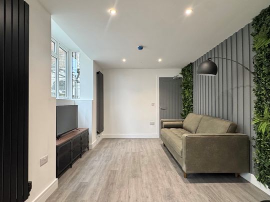 Room 7, Angerstein Road, Portsmouth - Photo 1