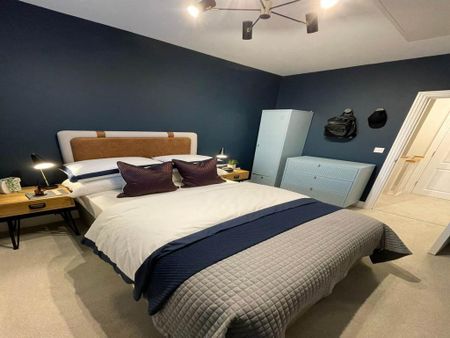 3 bedroom semi-detached house to rent - Photo 3