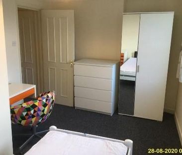 3 bedroom apartment to rent - Photo 5