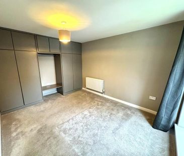 2 bedroom maisonette to rent - Photo 4