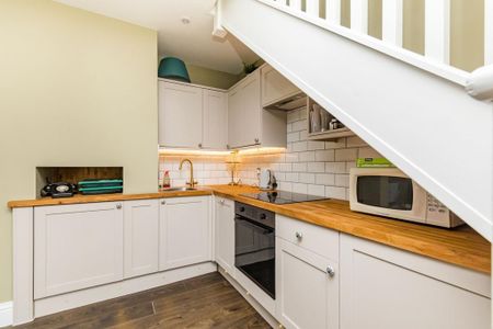 1 bedroom maisonette to rent - Photo 3