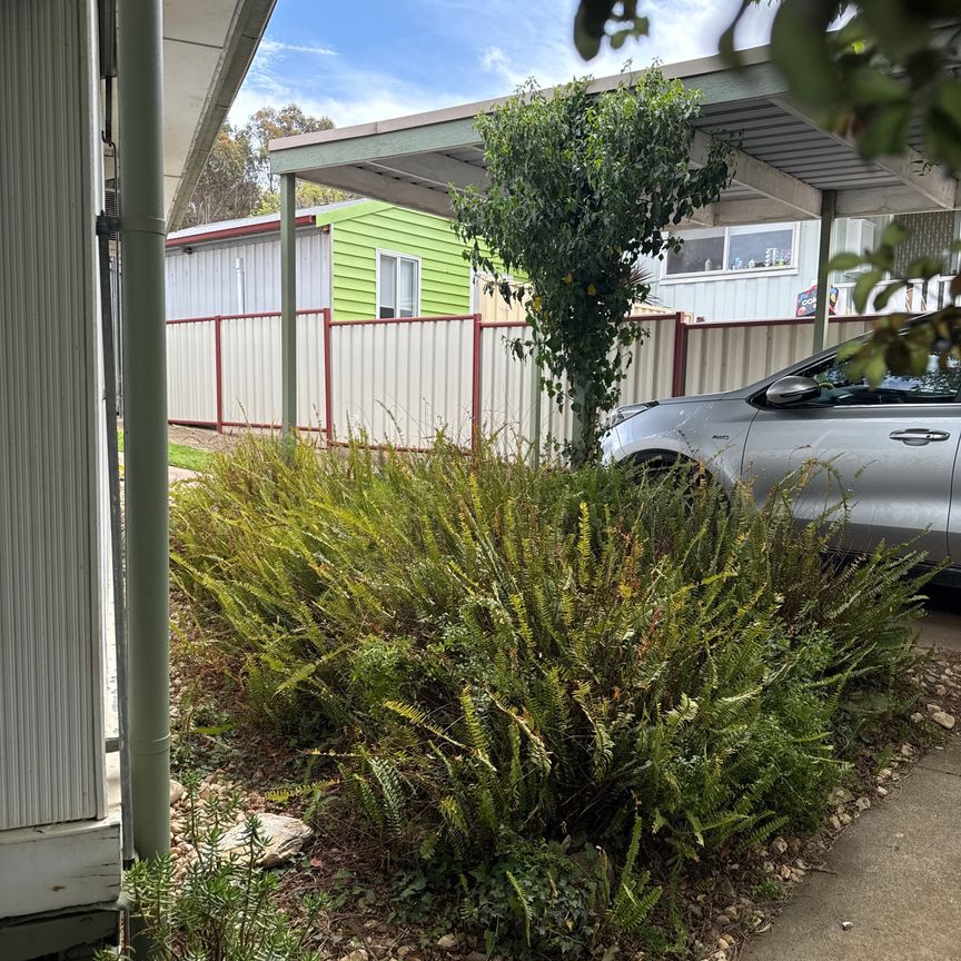 Bacchus Marsh - Photo 1