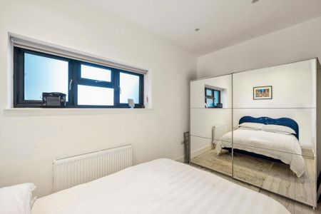 2 bedroom detached house to rent - Photo 3