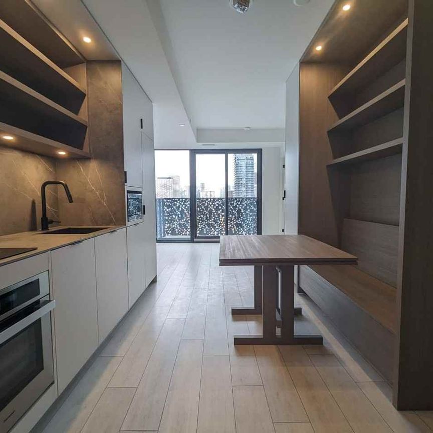 For Lease - 55 Charles Street Unit# 3401, Toronto, Ontario - Photo 1