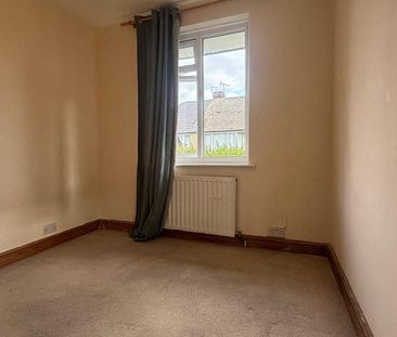 2 bedroom maisonette to rent - Photo 2