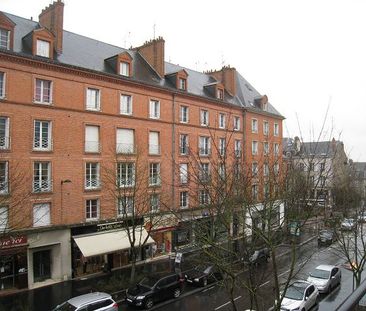 Location Appartement 5 pièces 105m² ORLEANS 45000 - Photo 6