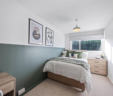 5 bedroom semi-detached house to rent - Photo 4