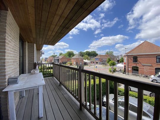 Mooi afgewerkt 2-slpk appartement te Kaprijke met 2 terrassen en ondergrondse staanplaats en berging - Photo 1