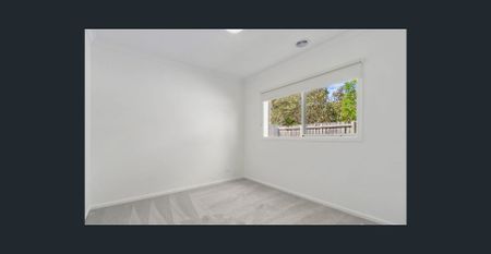 NEWLY BUILT QUALITY HOME - Photo 4