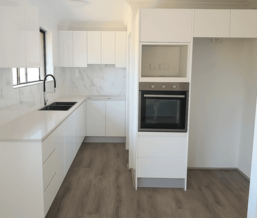 10/10 Early Street, Parramatta, NSW 2150 - Photo 2 | Rentumo