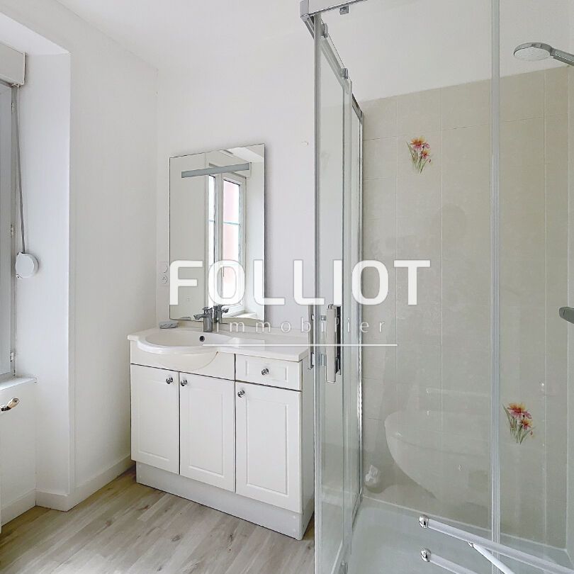 A LOUER Appartement Granville 2 pi�ce(s) 30.20 m2 - Photo 1