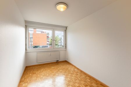 Helle 4-Zimmer-Wohnung im Erdgeschoss (HP) in Reinach BL – sofort verfügbar - Foto 2