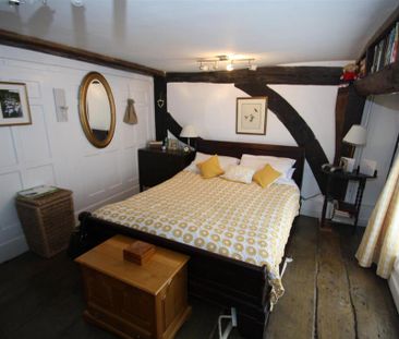 3 bedroom flat to rent - Photo 1