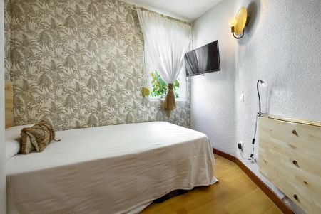 Calle de Sancho Dávila, Madrid, Community of Madrid 28028 - Photo 4