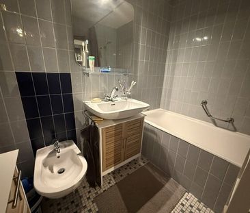 Spacieux appartement de 2,5 pièces au 3ème étage - Photo 6