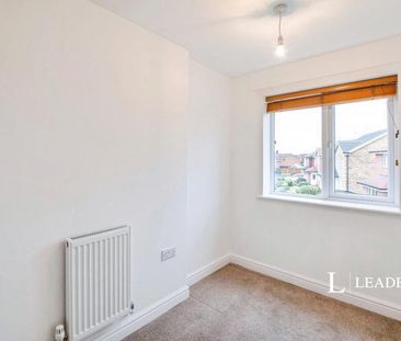 3 bedroom house to rent Dunbar Close, Long Eaton, NG10 - Photo 3