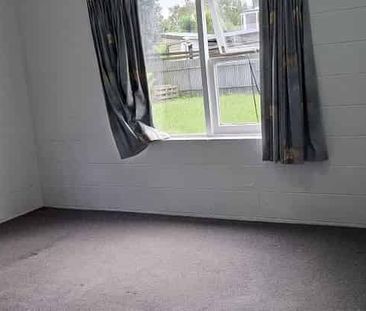 Quiet Ground Floor Flat - Photo 3