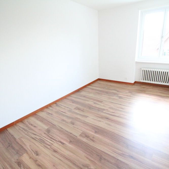 Moderne, helle Wohnung im beliebten Breite-Quartier - Photo 1