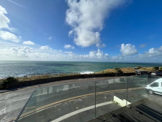 Southbourne Overcliff Drive, Bournemouth - Photo 1