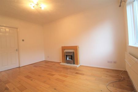 Artemesia Avenue, Locking Castle, Weston Super Mare - Photo 4
