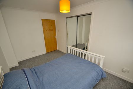 2 bed flat to rent in Whiteinch, Glasgow, G14 - Photo 5