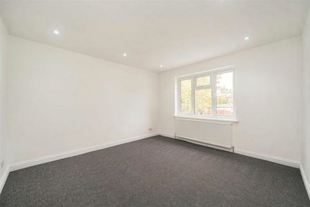 Marvels Lane, Lee, SE12 - Photo 3