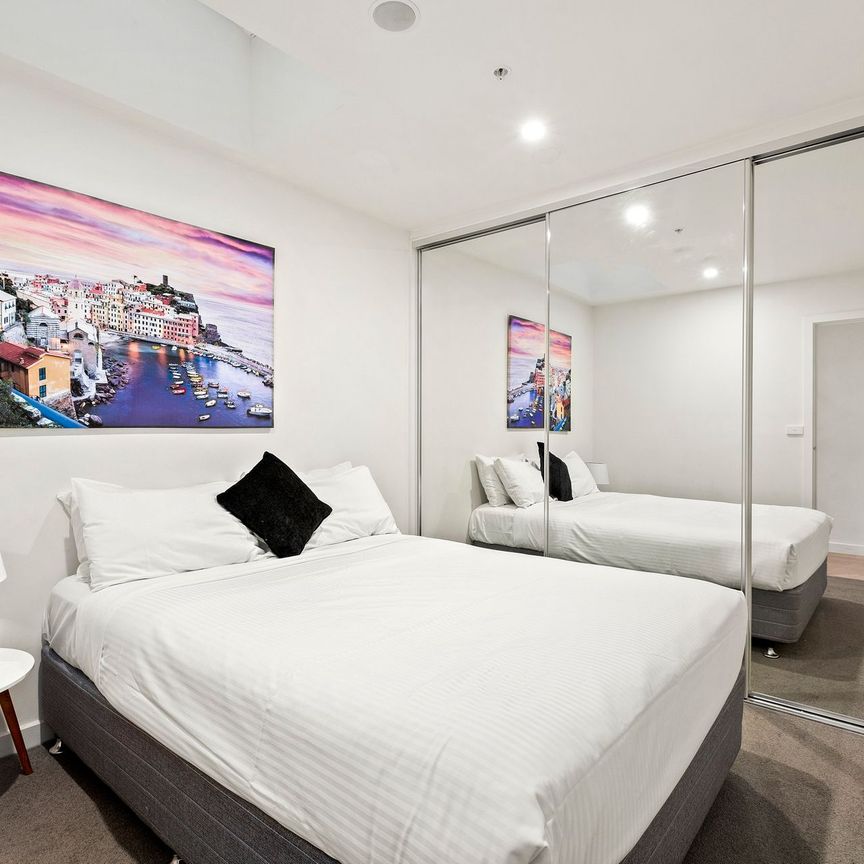 Dual Level Premium Penthouse with 180 Degree View of Melbourne City Skyline - Photo 1