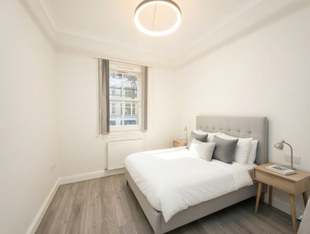 Tottenham Court Road, W1T 2HE, Fitzrovia - Photo 5