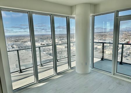 For Lease - 9000 Jane Street Unit# 2021, Vaughan, Ontario - Photo 2