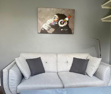 Room in a Shared House, Boundaries Road, SW12 - Photo 3