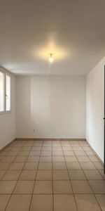 Location Appartement 2 pièces 32m² - Photo 4