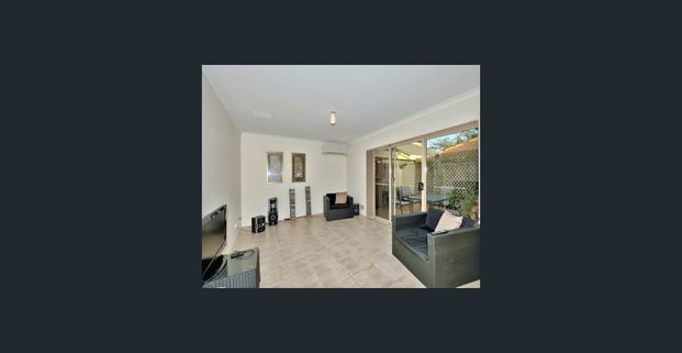 For Lease – Neat & Tidy 3x2 Home in Prime Mandurah Location! - Photo 1