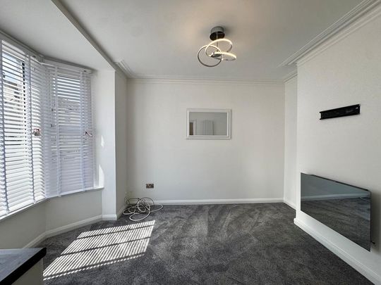 2 bedroom house to rent - Photo 1