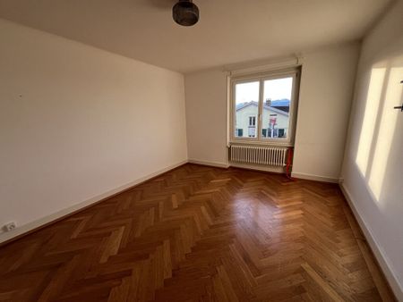 Charming 2.5 room apartment in the center of Lausanne near CHUV - Photo 4