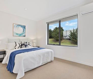 Quiet Court for Family Living - Photo 6