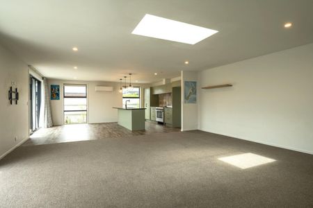 Redwoodtown Gem Awaits - Photo 2