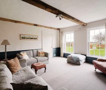 6 bedroom detached house to rent - Photo 3