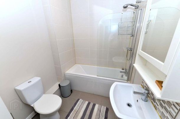 12a Gransha Chase, Dundonald, Belfast, BT16 2FE - Photo 1