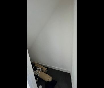 1 Bed Flat, Dolphin Road, B11 - Photo 6