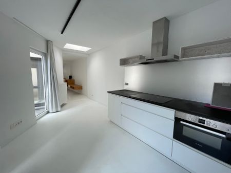 LEDE - Volledig gerenoveerde rijwoning mét garage. - Foto 3